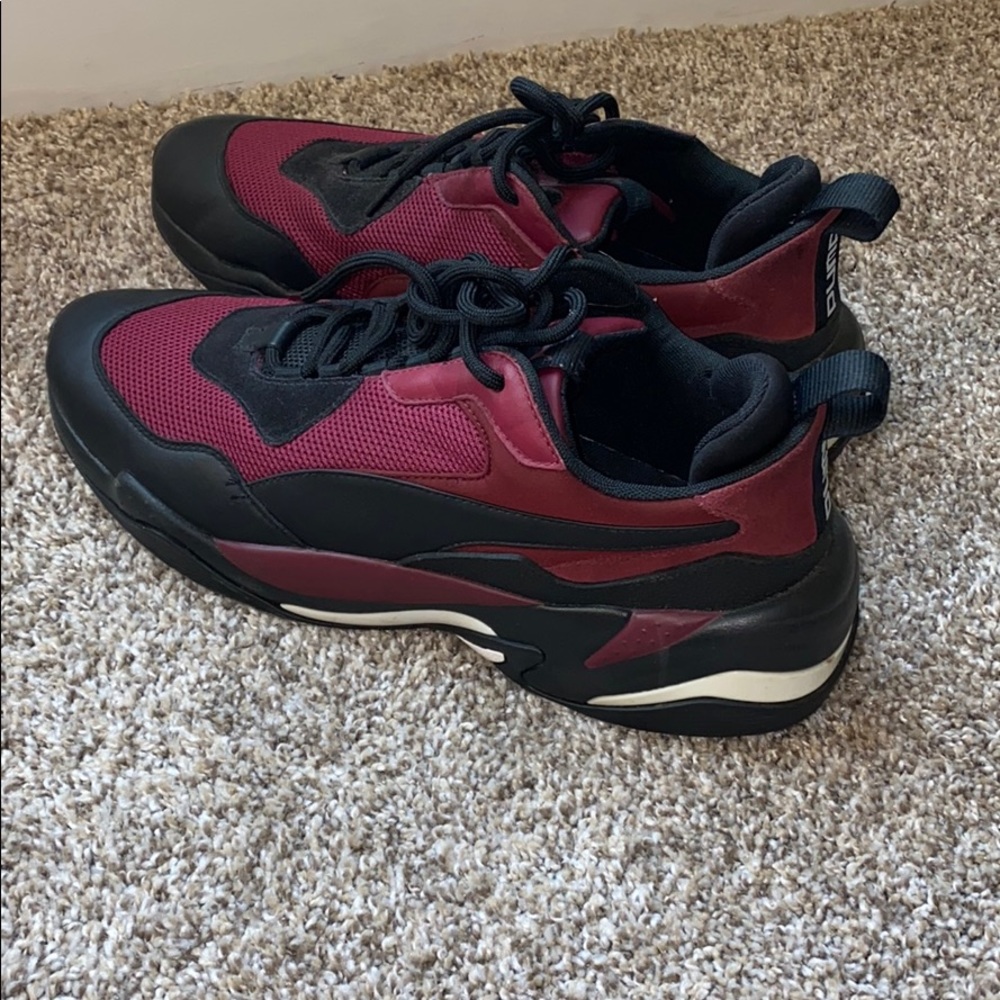 Size 12 puma sneakers